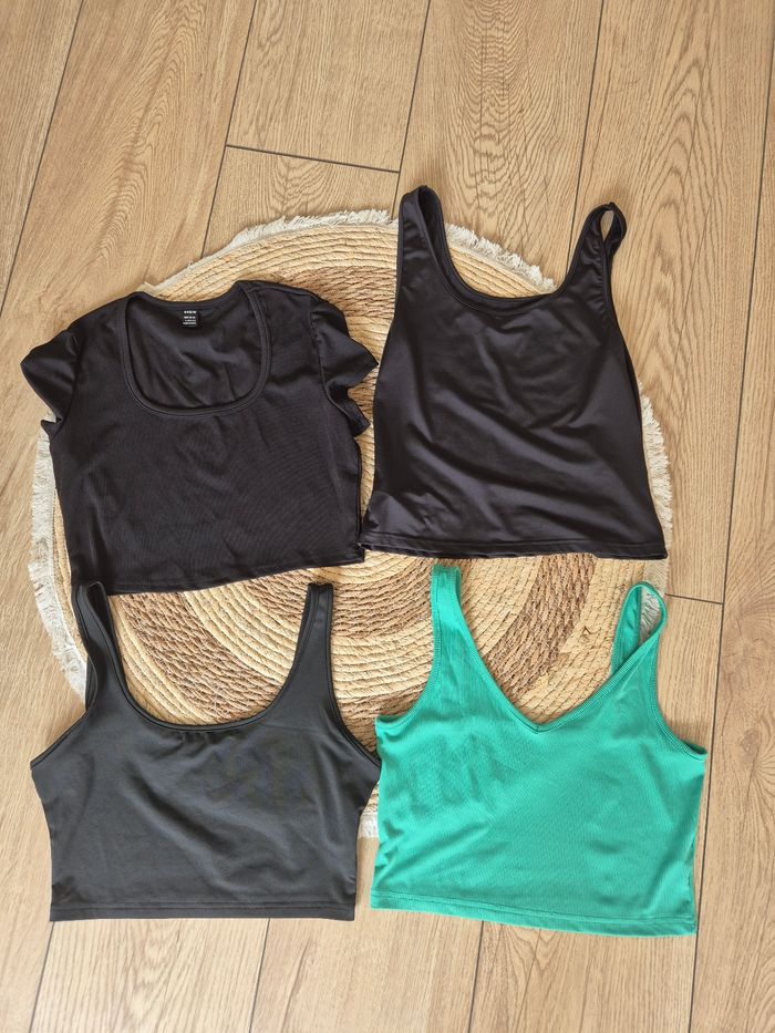 Lot de 4 crop top