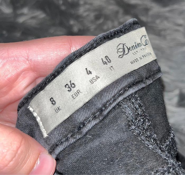 Jean skinny primark à trou taille 36 - photo numéro 2