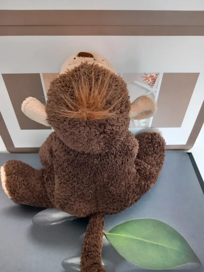 Peluche singe 33cm avec des billes à l'intérieur - photo numéro 4