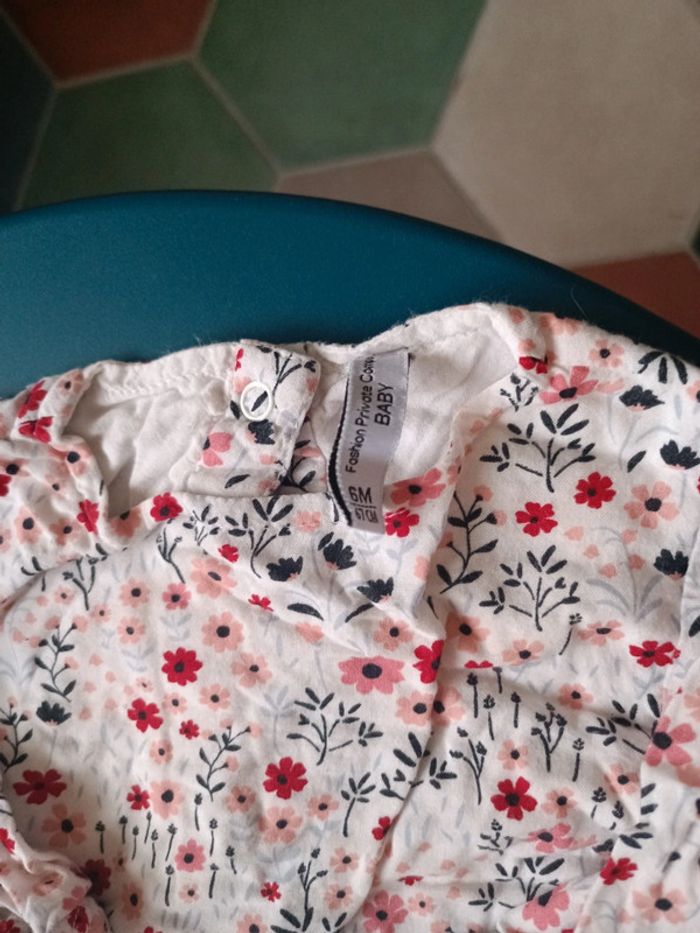 Robe 6 mois - photo numéro 2