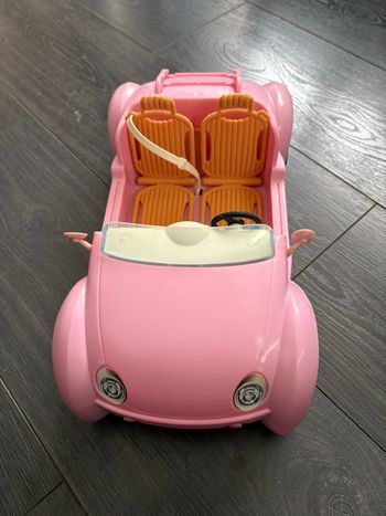 Voiture Barbie.
