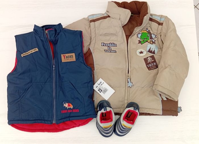Lot de vêtements garçon 2 ans - photo numéro 4