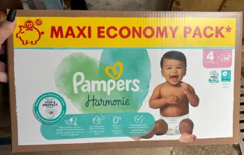 Carton de couches Pampers taille 4