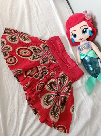 Jupe rouge style Desigual