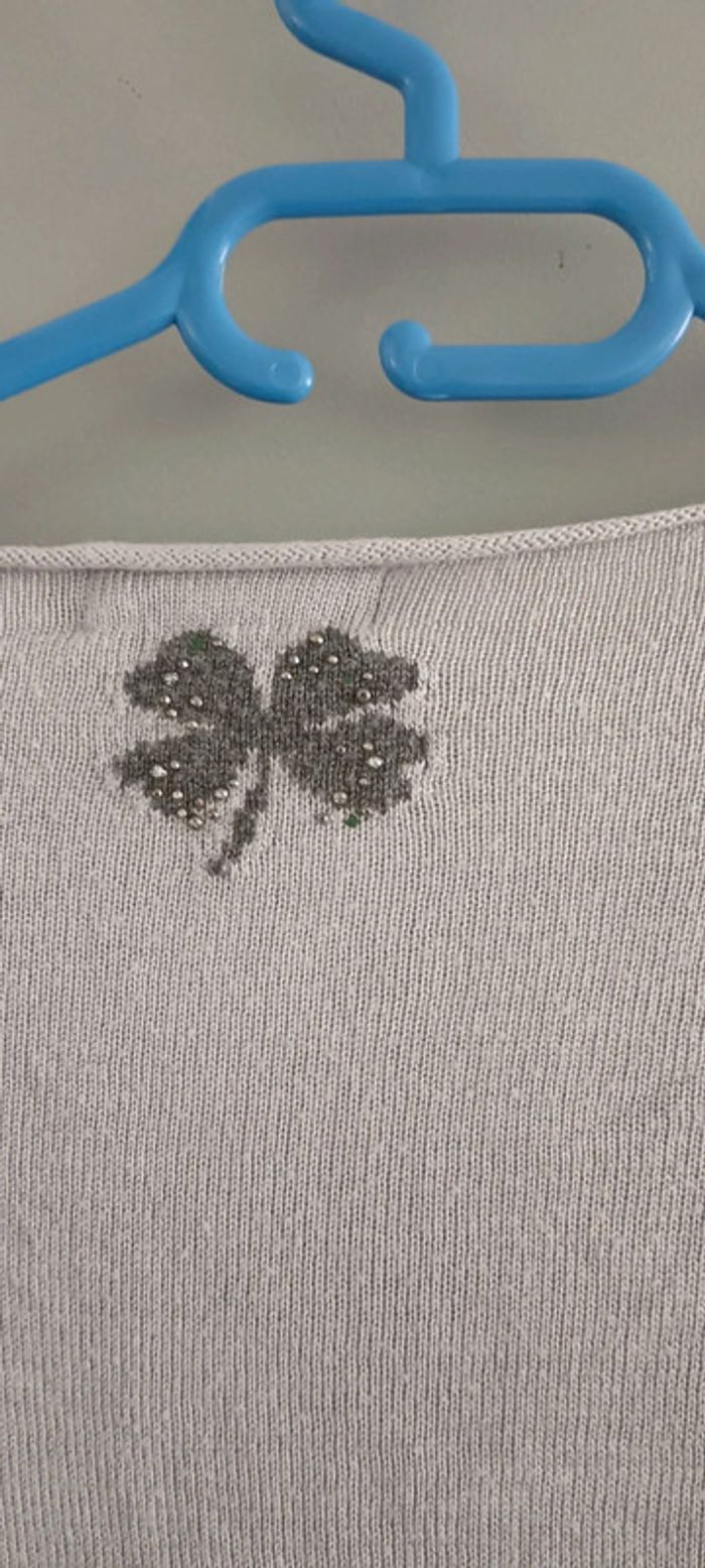 Pull gris col V - photo numéro 4
