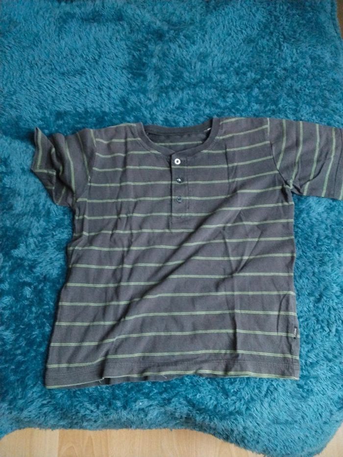 Tee shirt rayé kaki vert Mexx 8-10ans