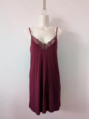 Nuisette neuve - Etam - taille M