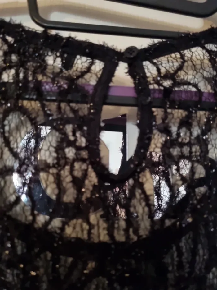 Petite robe noire dentelle  chic - photo numéro 5