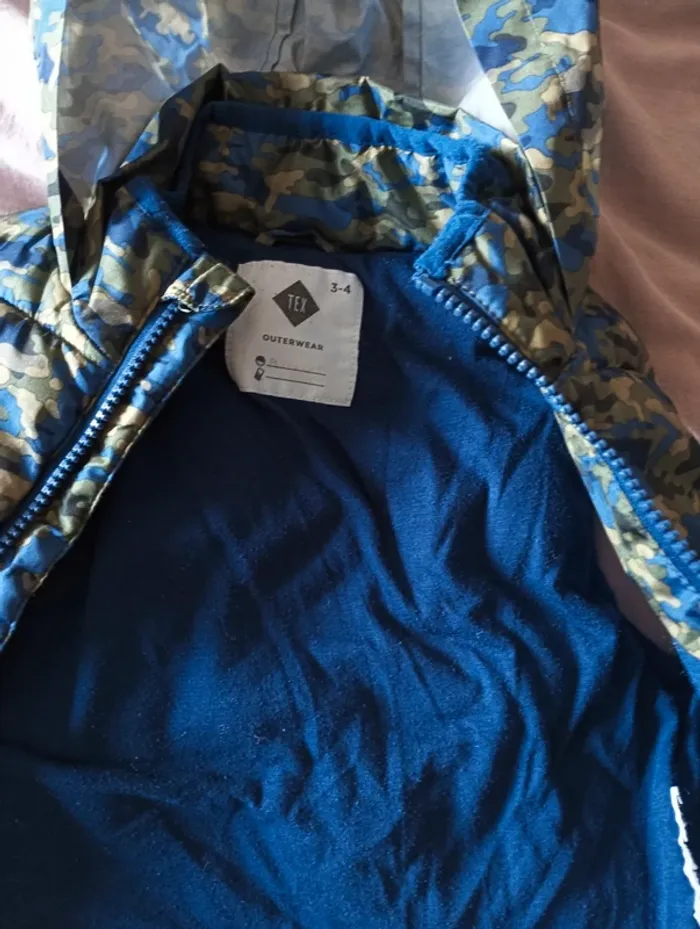 Veste manteau sans manche motifs armée taille 3/4 ans marque Tex - photo numéro 2