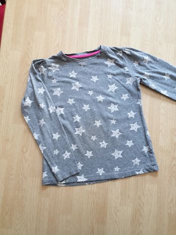 t shirt étoiles 9-10 ans