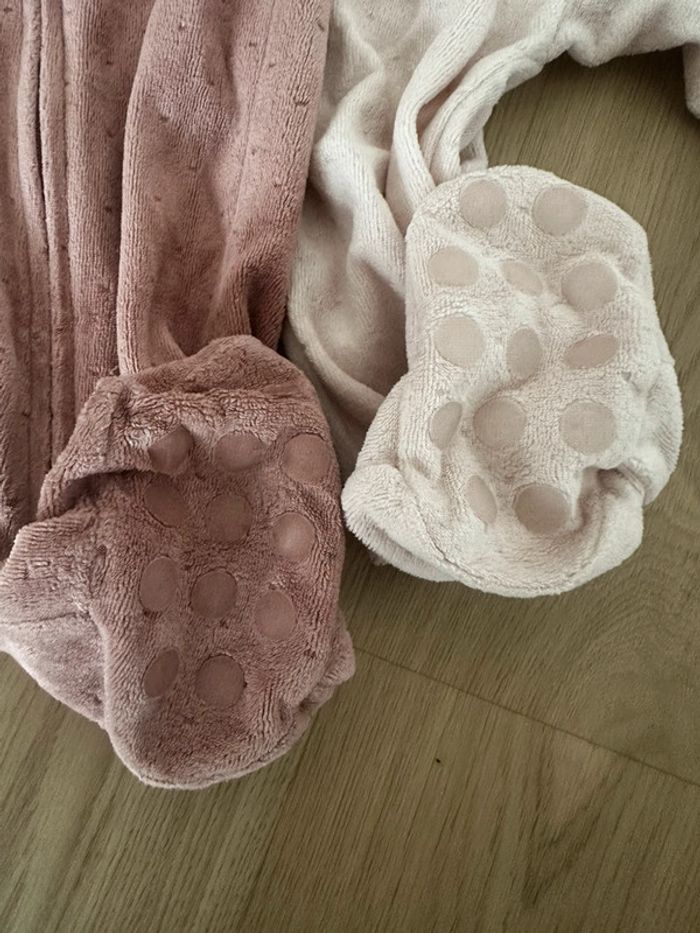 Lots de 2 pyjamas roses anti dérapants 18 mois kiabi - photo numéro 2