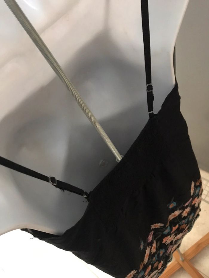 Robe Noire base Fleurs brodés - photo numéro 5