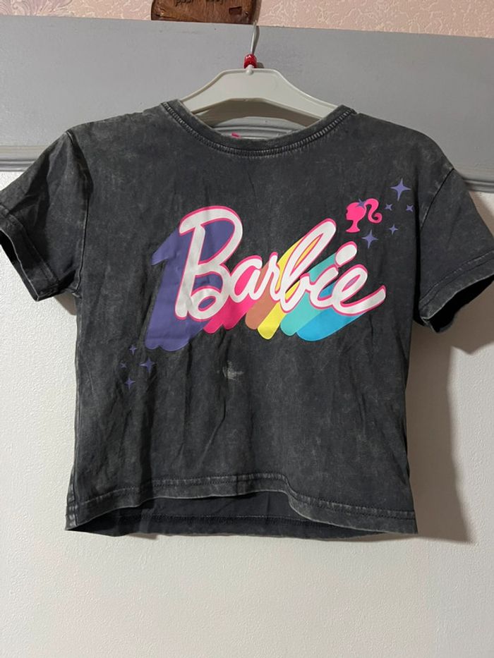 Tee shirt fille taille 3/4 ans marque Barbie très bon état