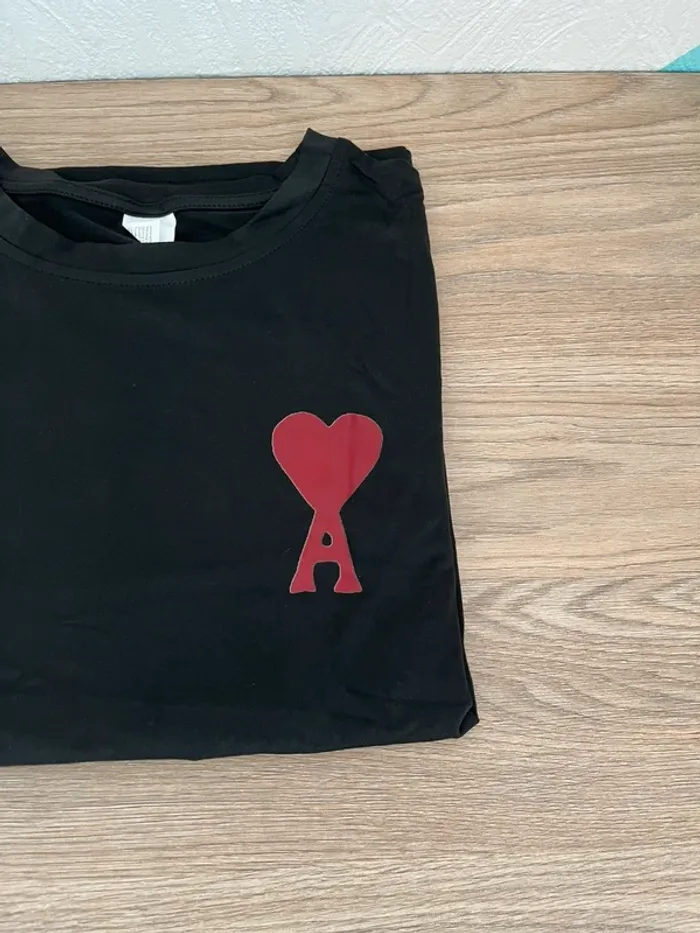 T-shirt noir imprimé tendance - photo numéro 2
