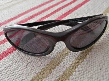 Lunettes de soleil Enfants Decathlon création.