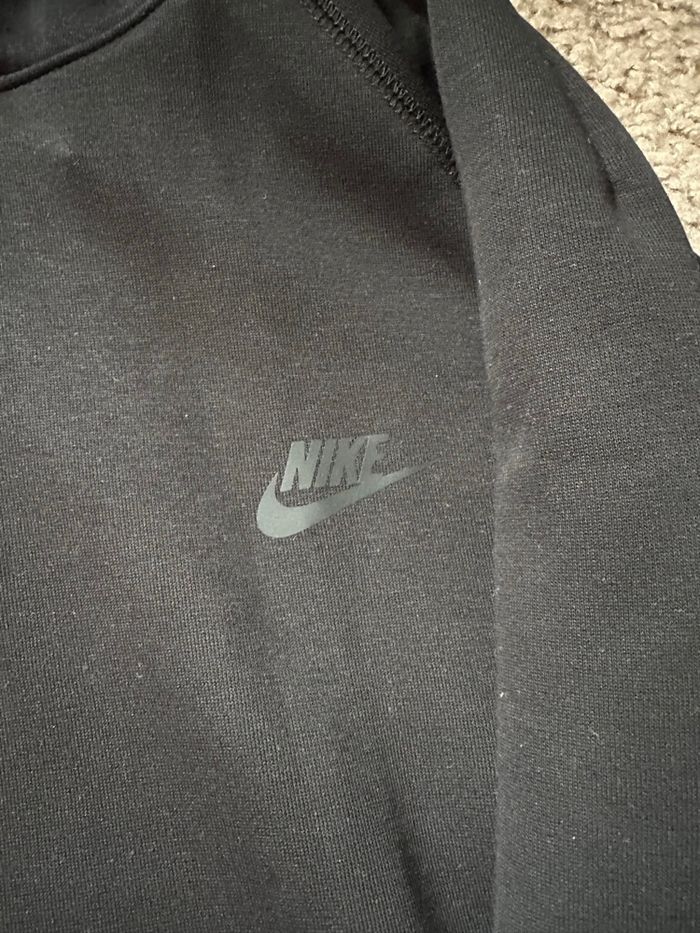 Pull Nike tech Noir - photo numéro 7