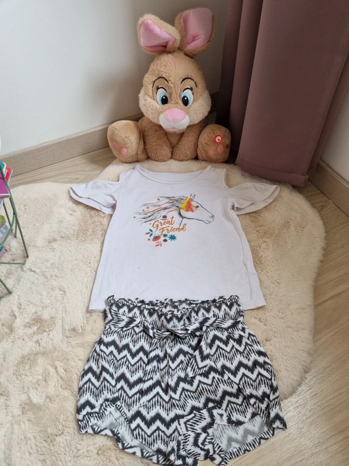 Lot de 6 ensembles d'été 4 ans - photo numéro 3