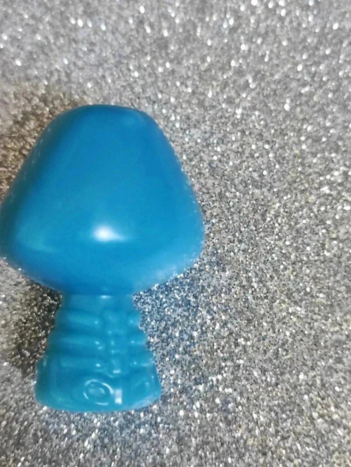 25/ accessoire Monster High décor bleu - photo numéro 5