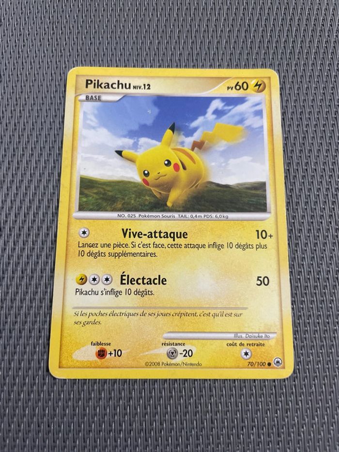Carte Pokémon Pikachu 70/100 Diamant Et Perle Qgr