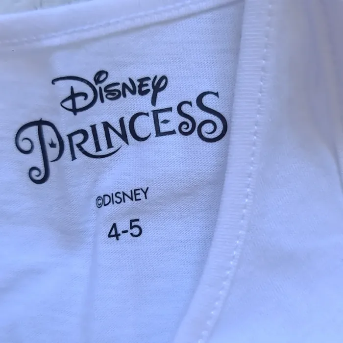 Tee-shirt sans manche 4-5 ans Disney princesse - photo numéro 2