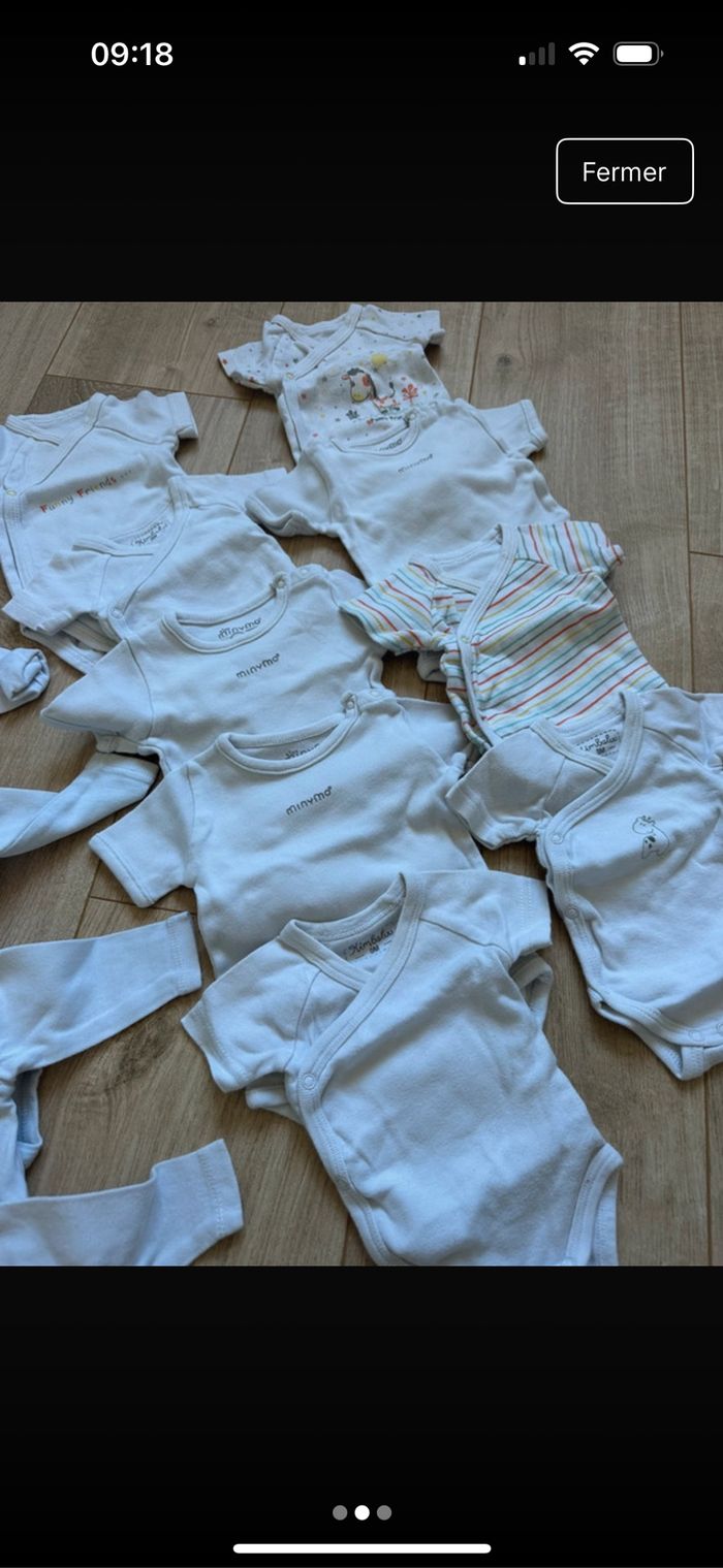Lot de bodies naissance - photo numéro 2