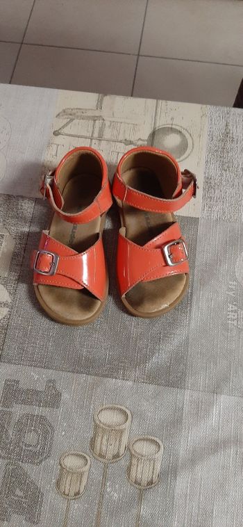 Sandalettes taille 23