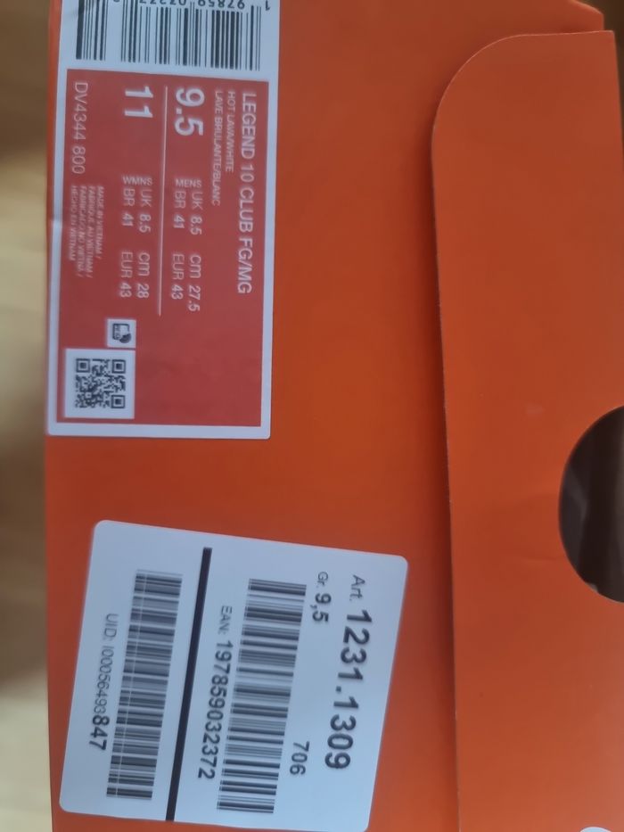 Chaussure de football Nike - photo numéro 4