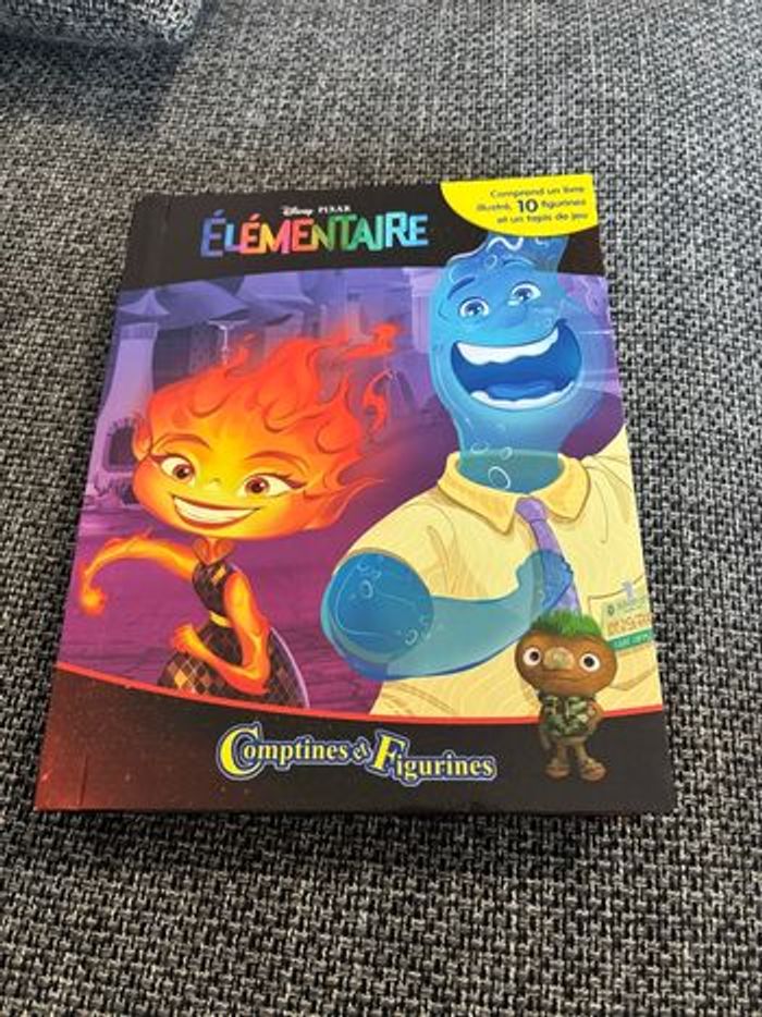 Livre figurine Élémentaire Disney Pixar