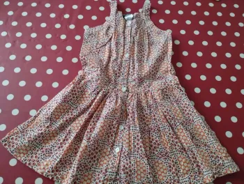 Robe à bretelles