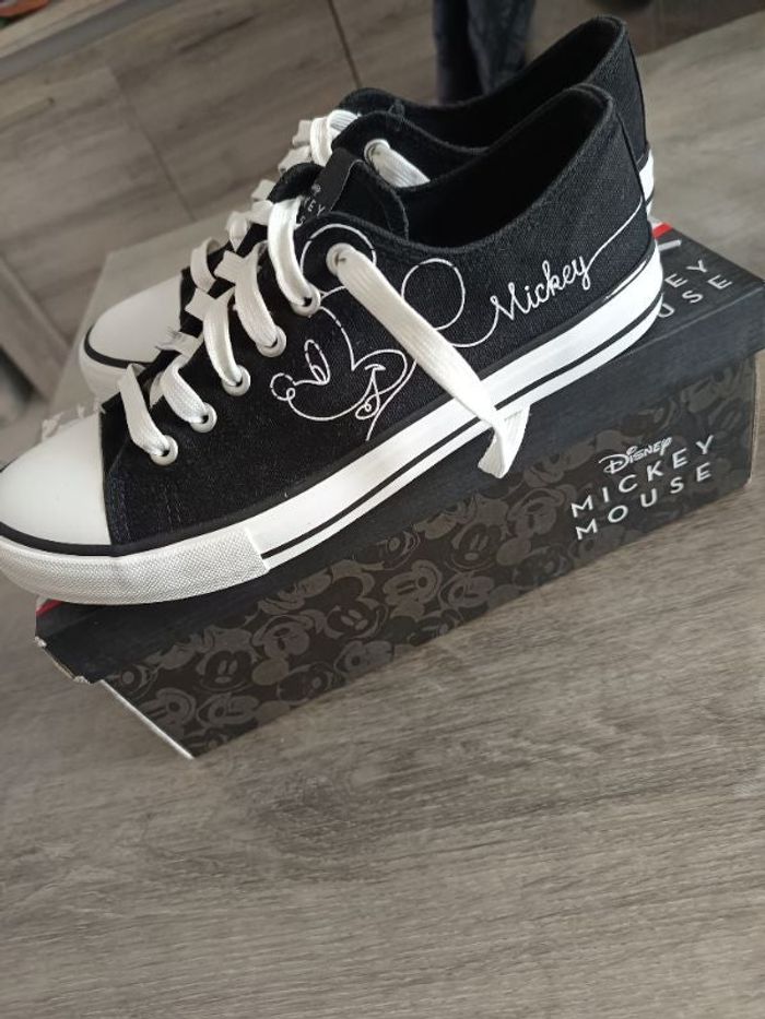 Tennis Mickey femme 39