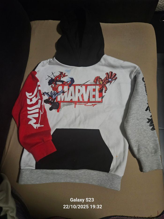 Sweat à capuche