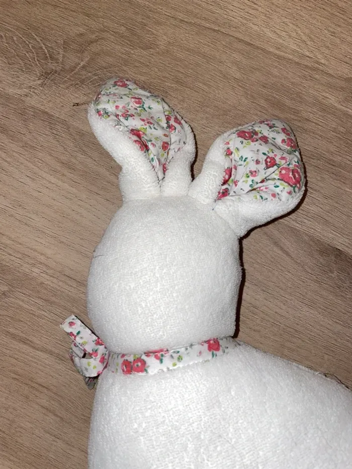 peluche décoration chambre lapin - photo numéro 2
