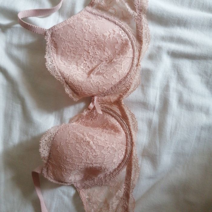Soutien gorge rose clair à dentelle - photo numéro 3
