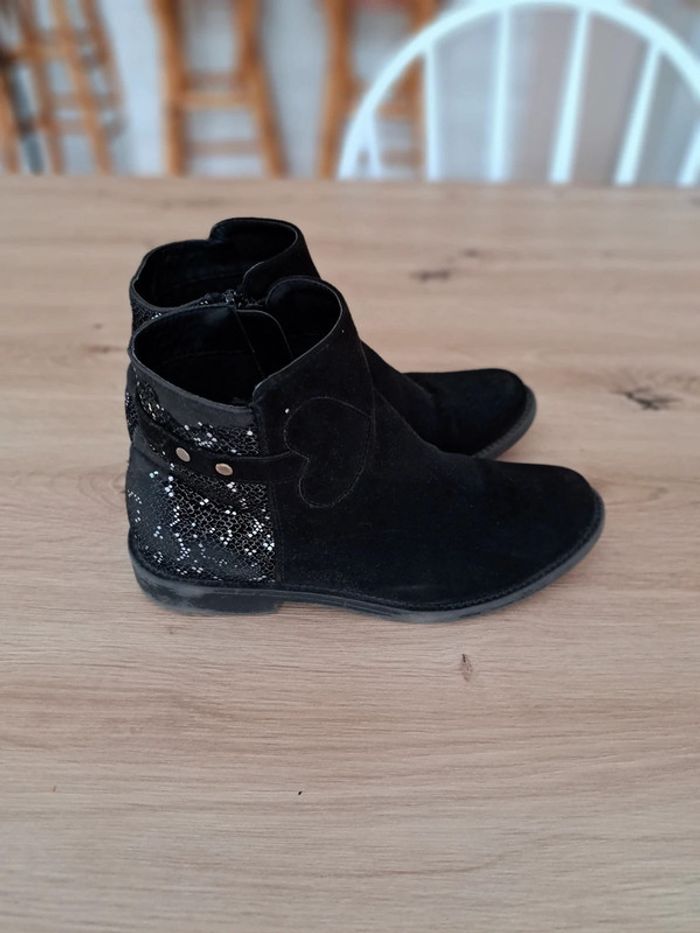 Bottines noires chaussea 33 - photo numéro 3