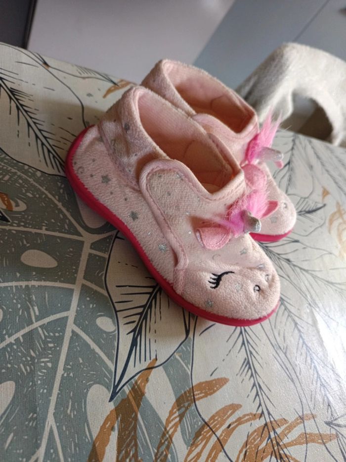 Chaussons licornes taille 27 - photo numéro 3