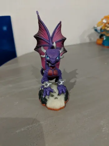 Skylanders Giants – Cynder – 5€