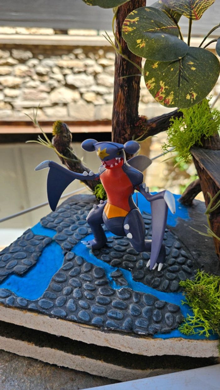 Super figurine Pokemon Nintendo carchacrok - photo numéro 4