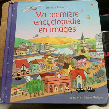 première encyclopédie