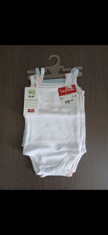 Lot 4 bodies sans manches fille influx 67 cm 6 mois
