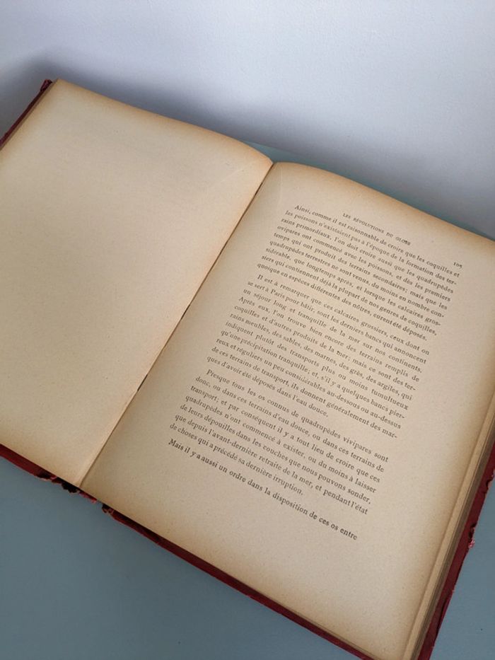 Livra ancien les révolutions du globe - photo numéro 4