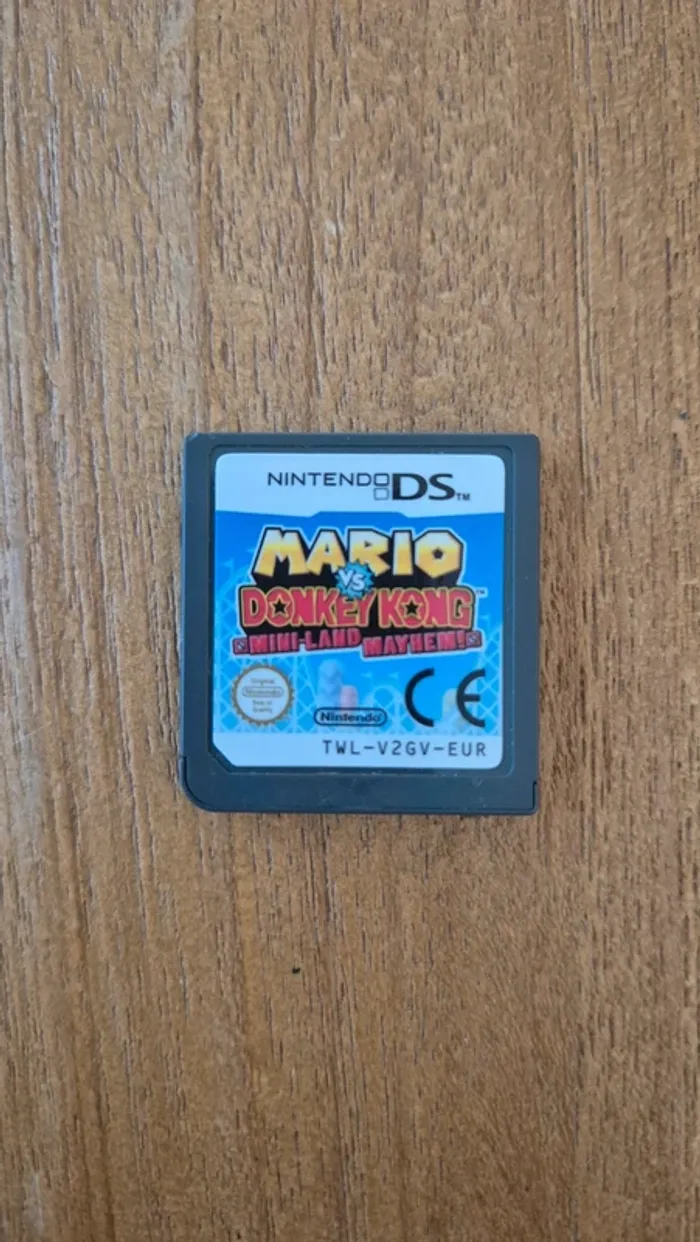 Jeu Nintendo DS en loose " Mario vs Donkey Kong mini-land mayhem"