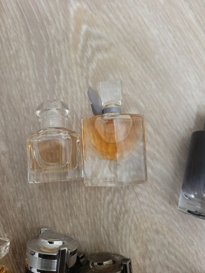 Mini parfums  22 miniatures - photo numéro 8