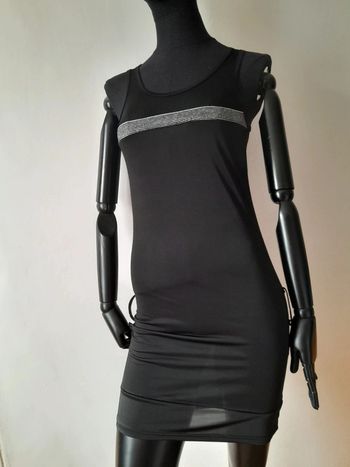 Robe débardeur noir en mèche liseré argenté