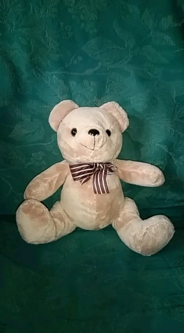 Ourson en peluche beige TBE