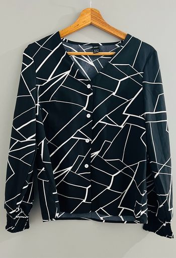 Blouse tunique chemise col V femme Taille 36 Shein noir/blanc
