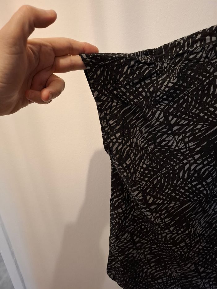 Tee shrist - photo numéro 3