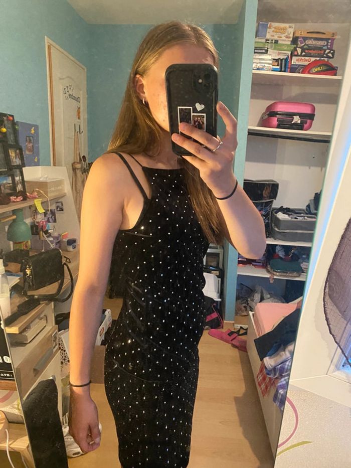 robe noir à stras - photo numéro 2
