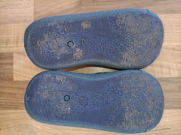 Chaussons pokemon 25 - photo numéro 8