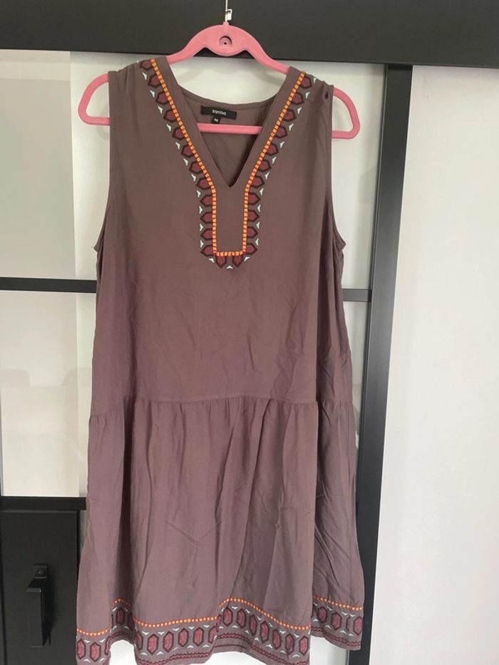 Robe marron - photo numéro 3