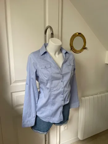 Chemise bleue